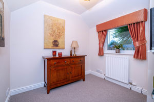 Photo 27- click for photo gallery